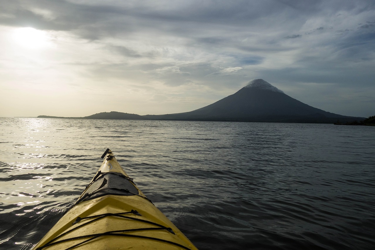 kayaking nicaragua